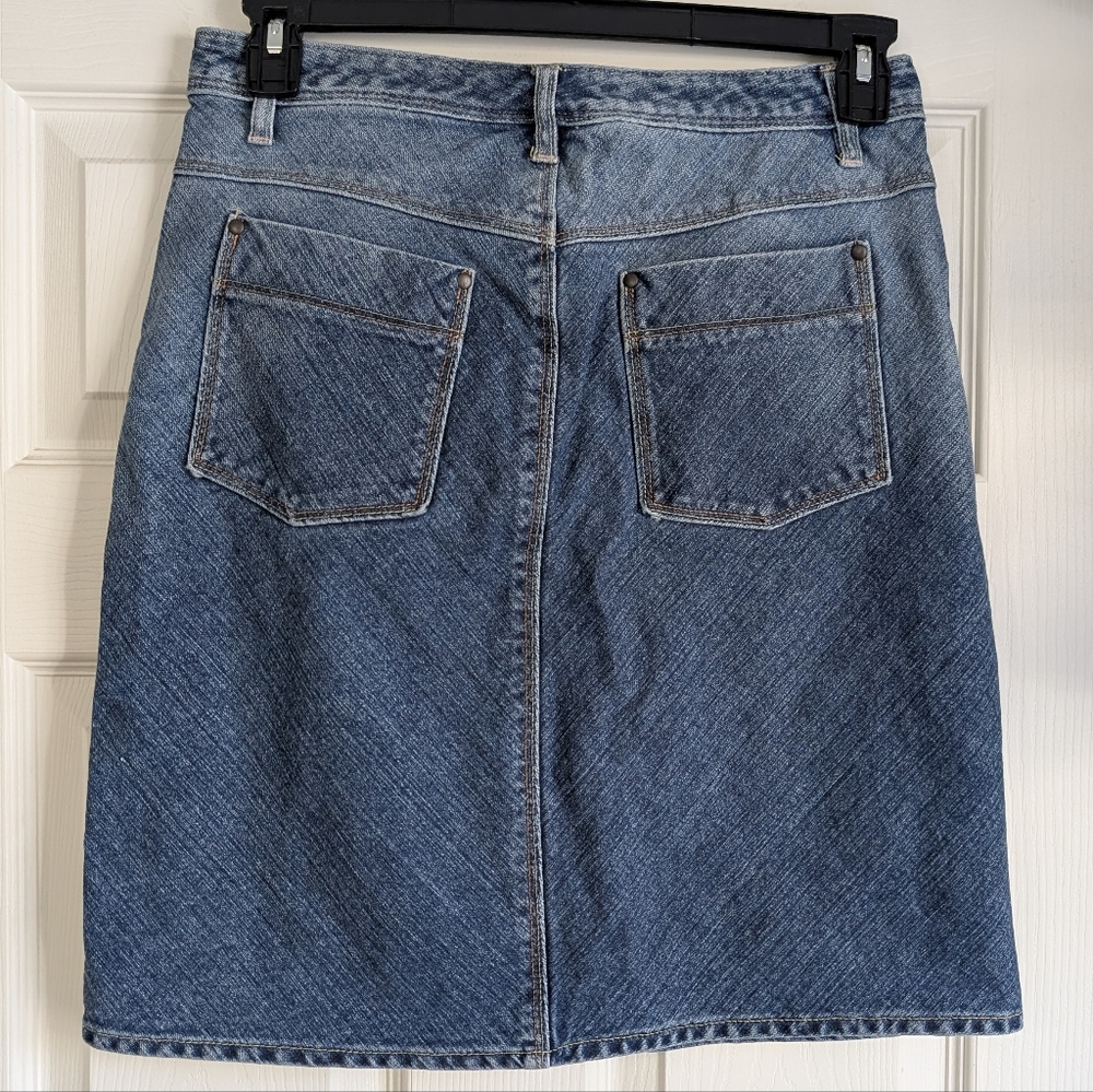 GAP Jeans Blue Denim Skirt Size 8 - Picture 3 of 6